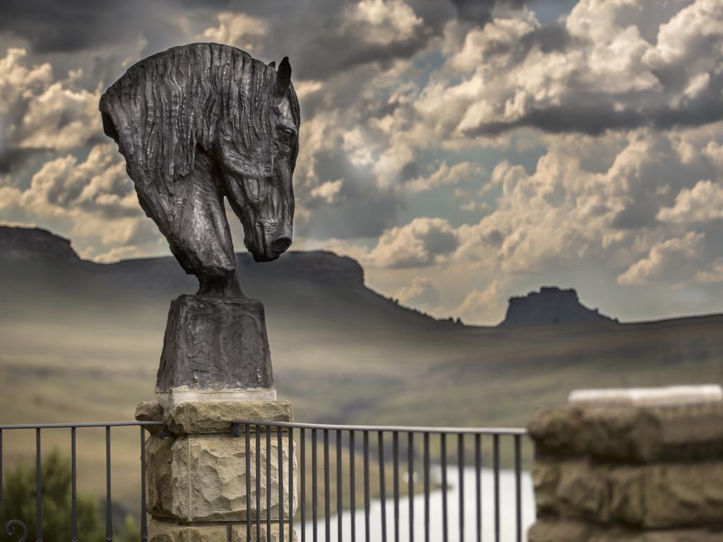 Wild Horses Lodge Harrismith Ngoại thất bức ảnh