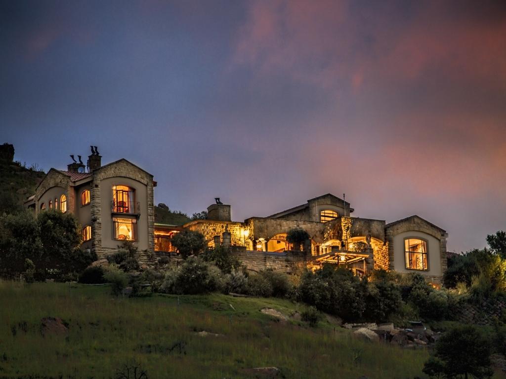 Wild Horses Lodge Harrismith Ngoại thất bức ảnh